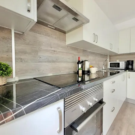 Americas Vinas * アロナ