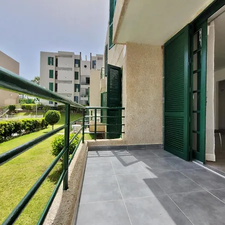 Vinas Playa Americas With Pool & Terrace דירה